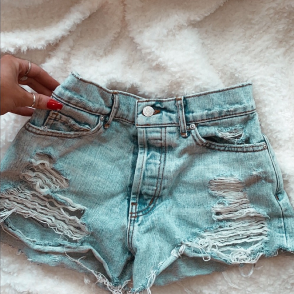 Brand new size 25 Revice shorts